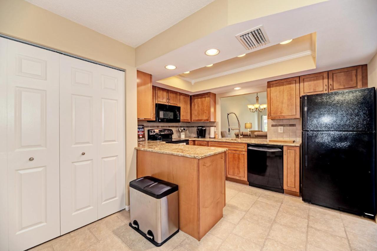 Village Des Pins 3645, 2 Bedrooms, Pool Access, Wifi, Hot Tub, Sleeps 4 Sarasota Luaran gambar