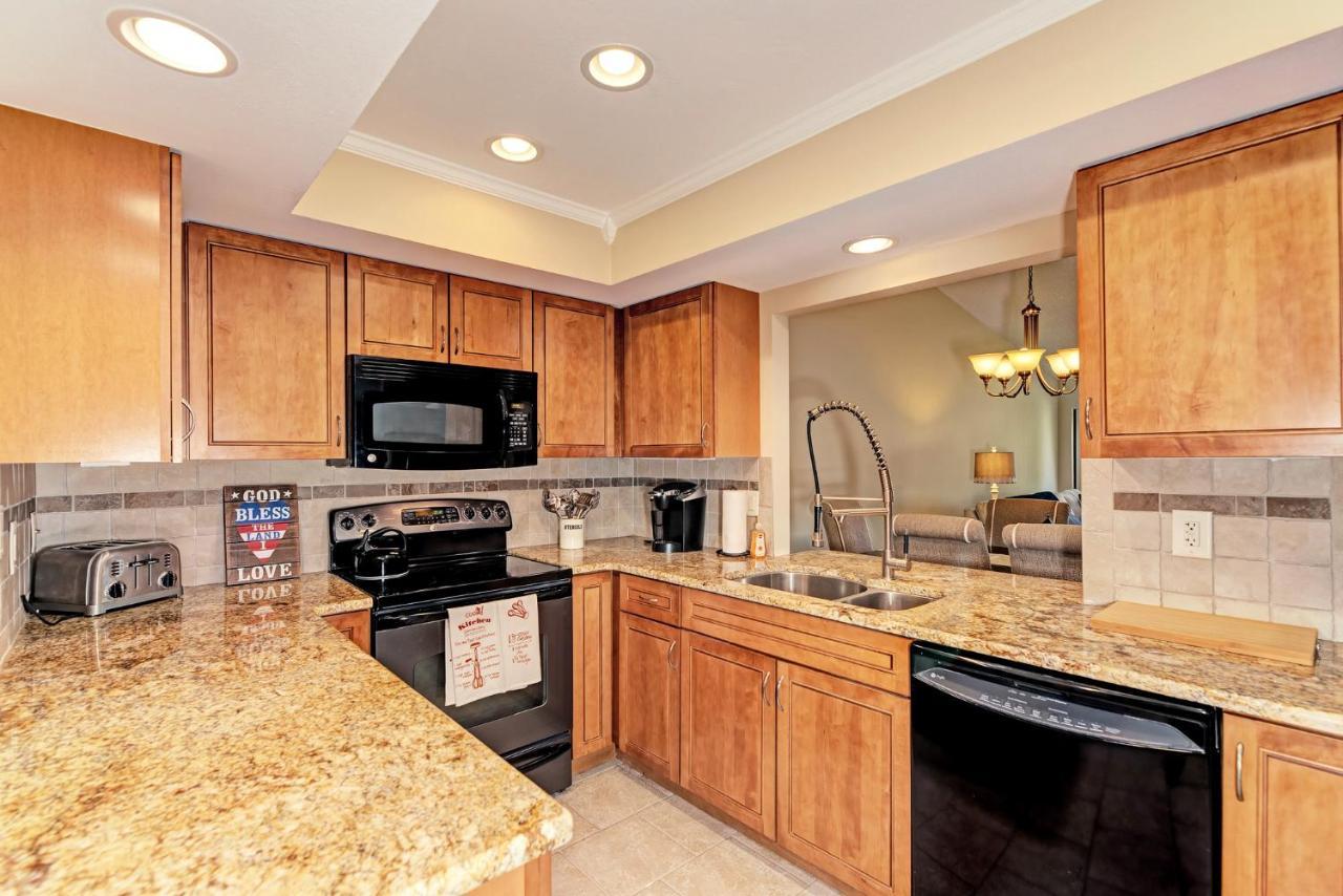 Village Des Pins 3645, 2 Bedrooms, Pool Access, Wifi, Hot Tub, Sleeps 4 Sarasota Luaran gambar